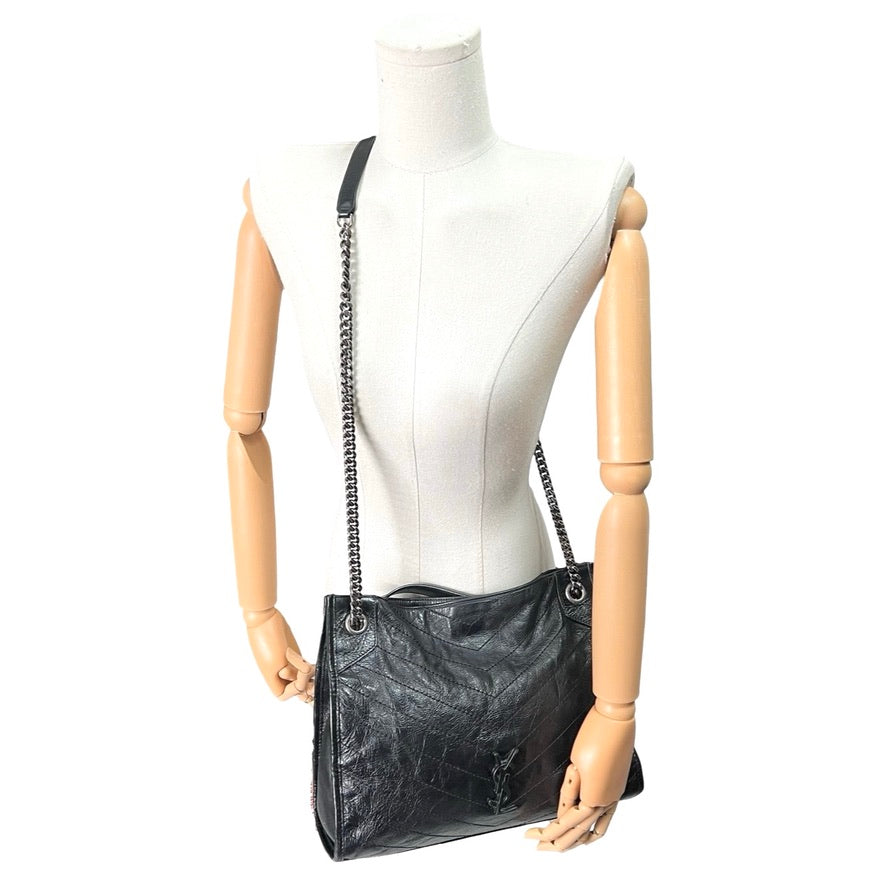 Bolsa Saint Laurent Nikki Shopper Tote Mediana