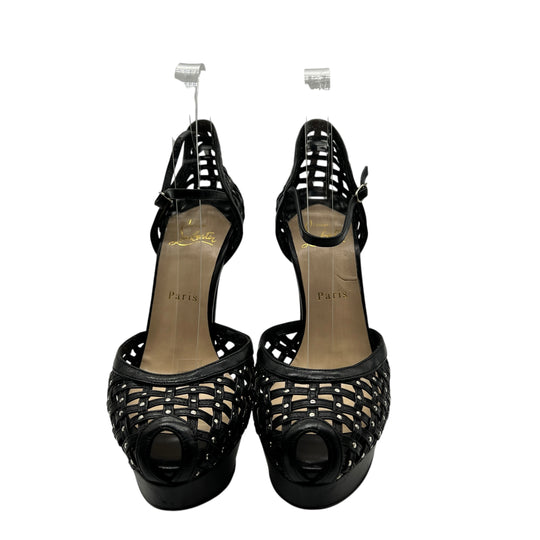 Pumps Christian Louboutin Mrs. Cage T.40