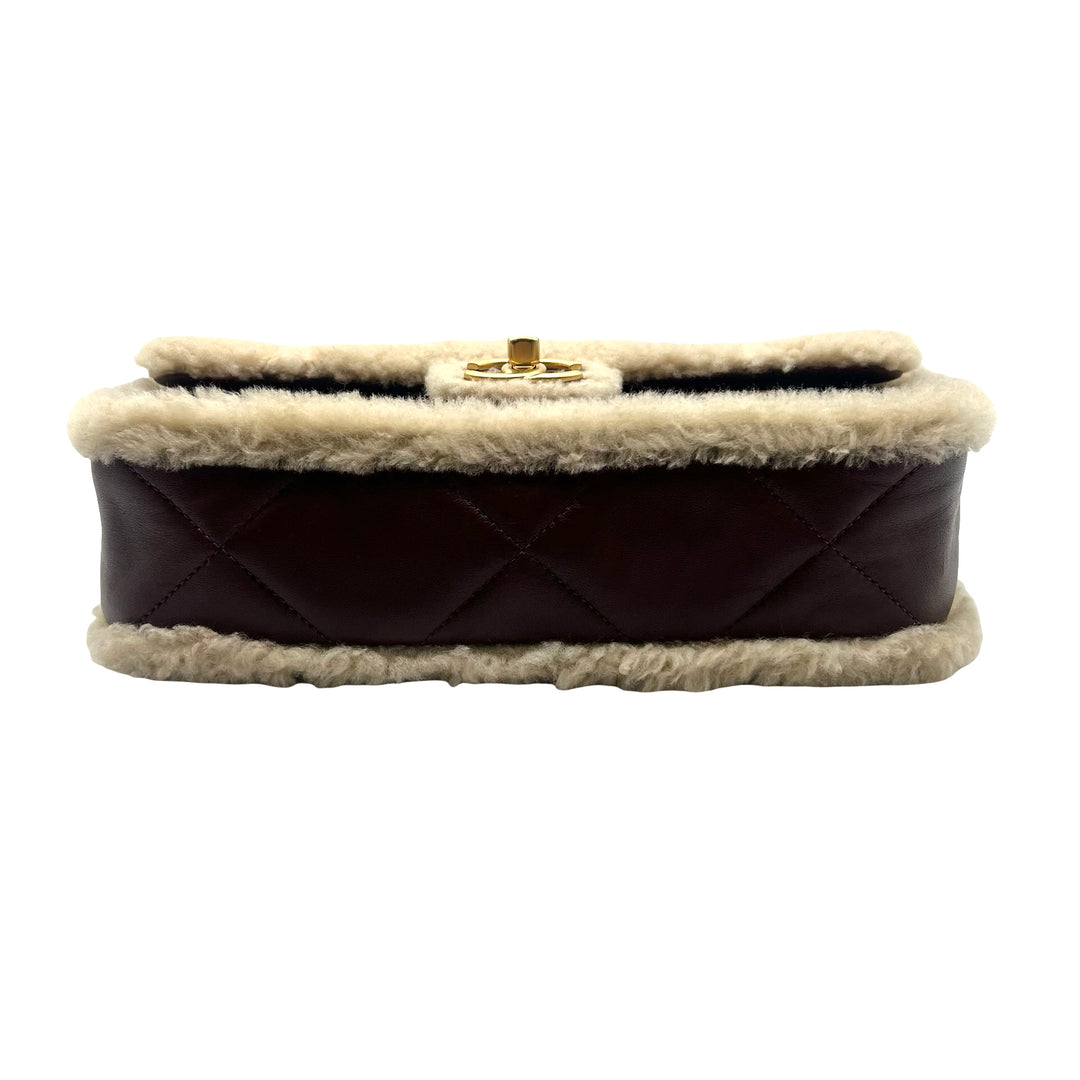 Bolsa Chanel Shearling
