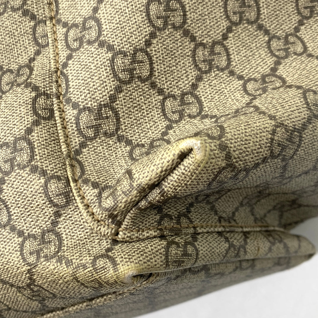 Pañalera Gucci GG