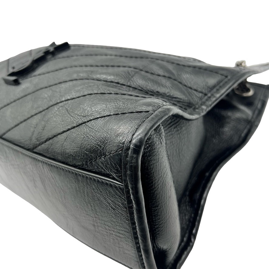 Bolsa Saint Laurent Nikki Shopper Tote Mediana