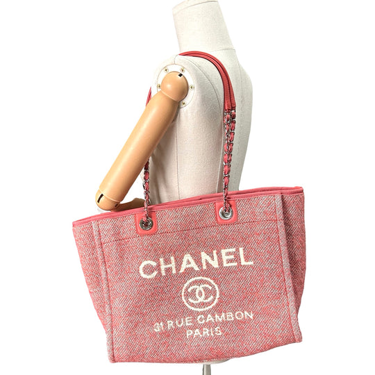 Bolsa Chanel Deauville MM