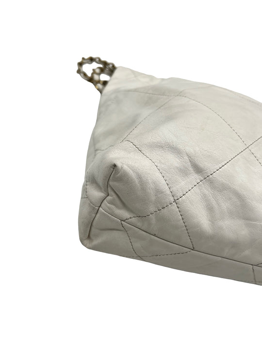 Bolsa Chanel 22 Pequeña