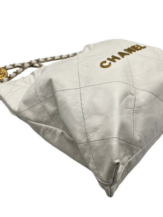 Bolsa Chanel 22 Pequeña
