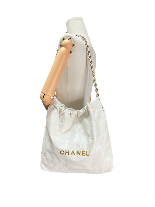 Bolsa Chanel 22 Pequeña