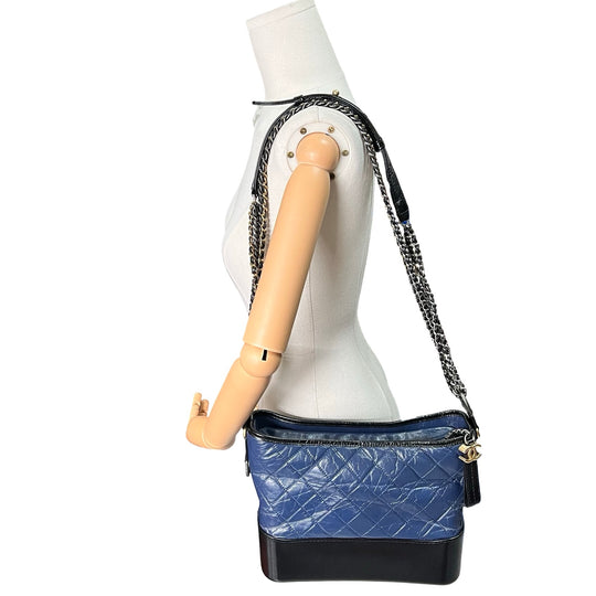 Bolsa Chanel Gabrielle Pequeña