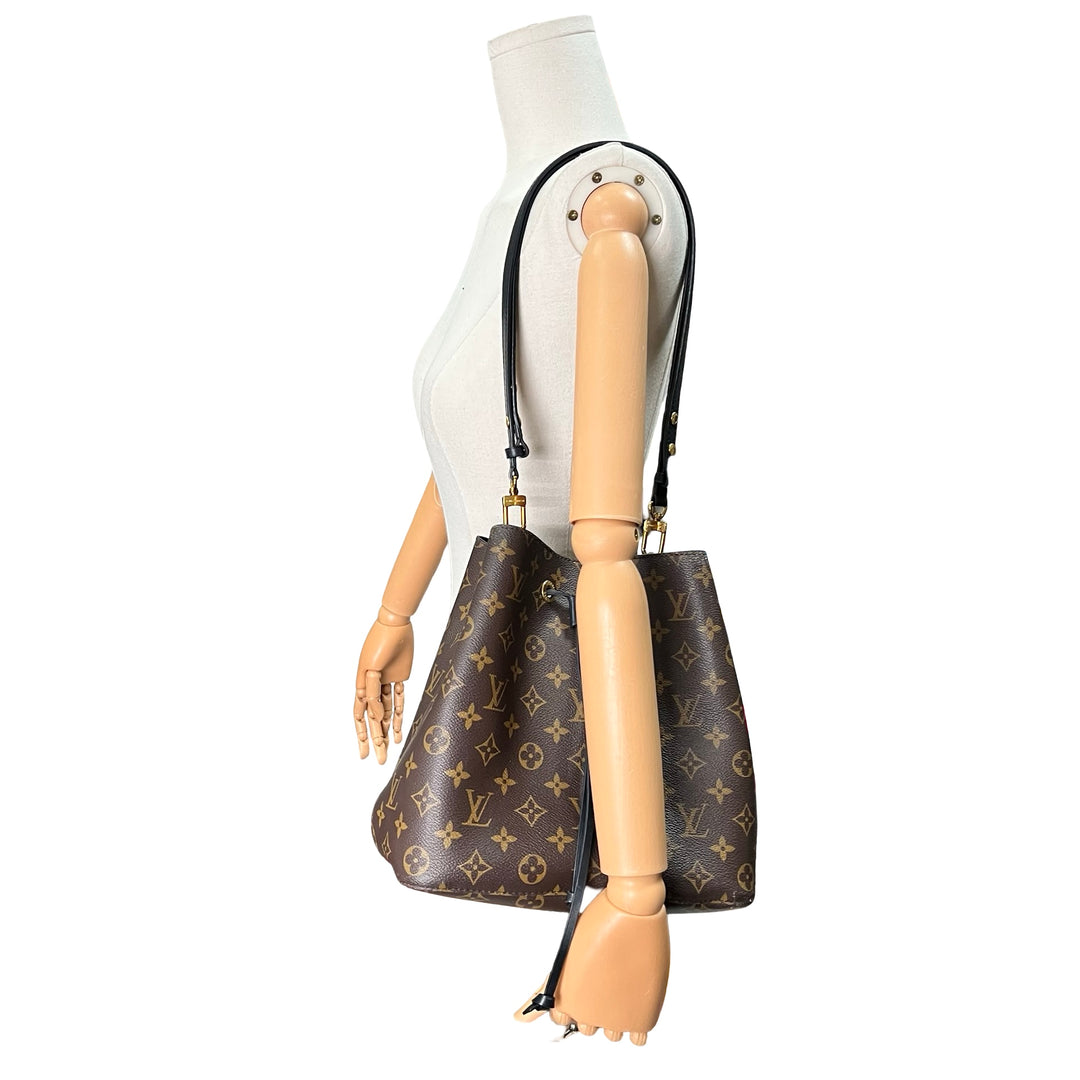 Bolsa Louis Vuitton NéoNoé MM