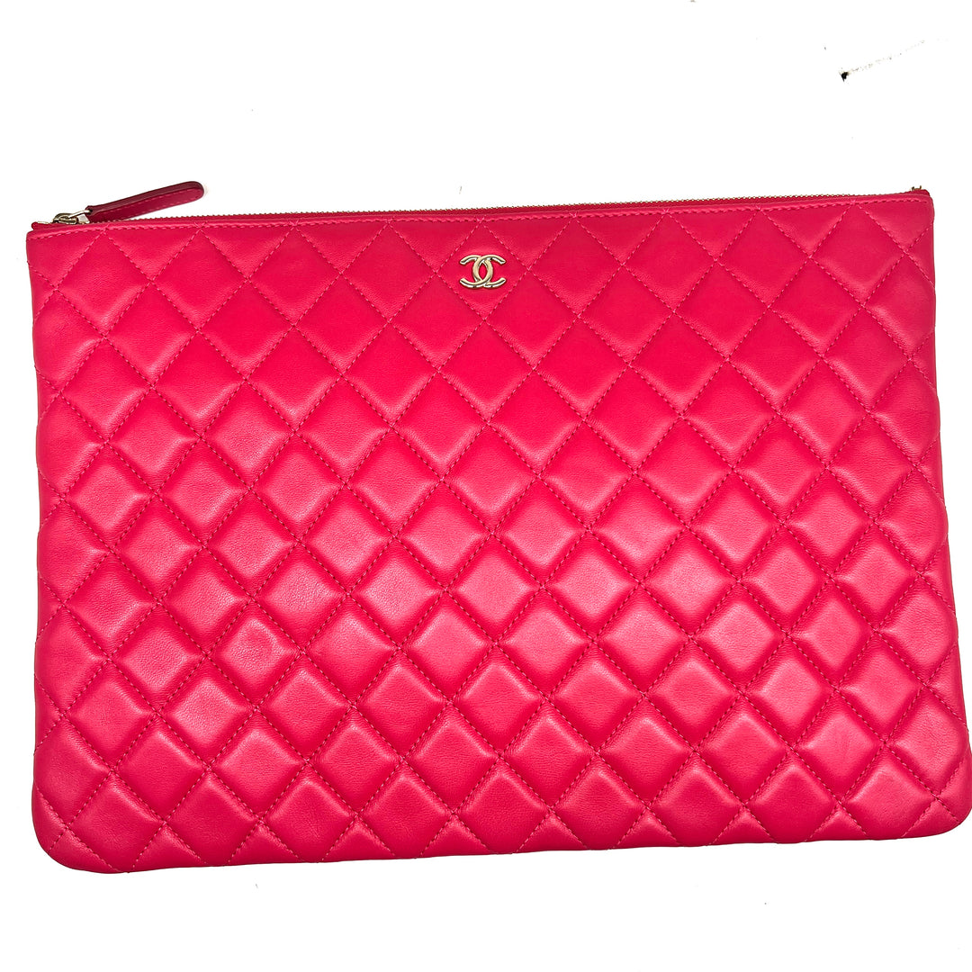 Pouch Chanel