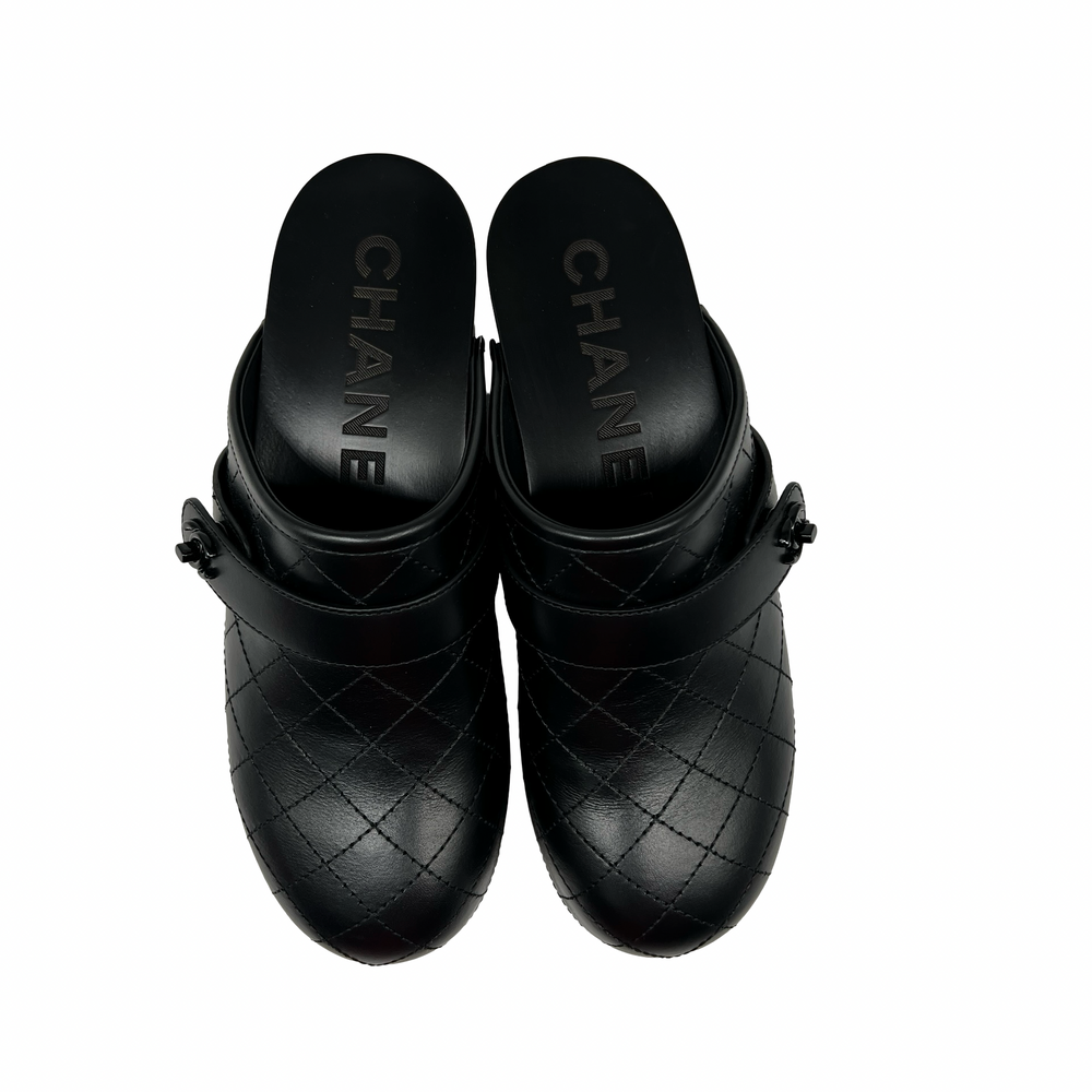 Zuecos Chanel T.37