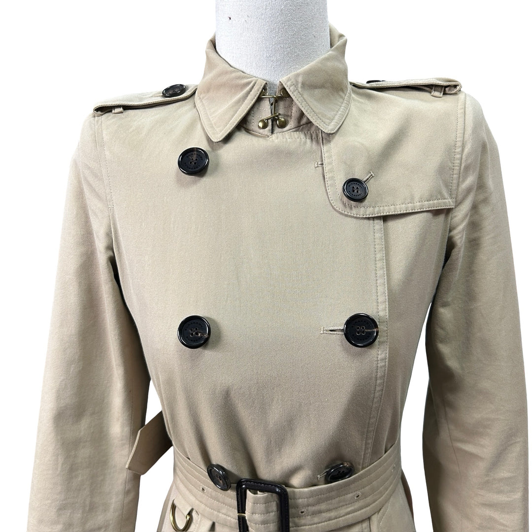 Gabardina Burberry T.32