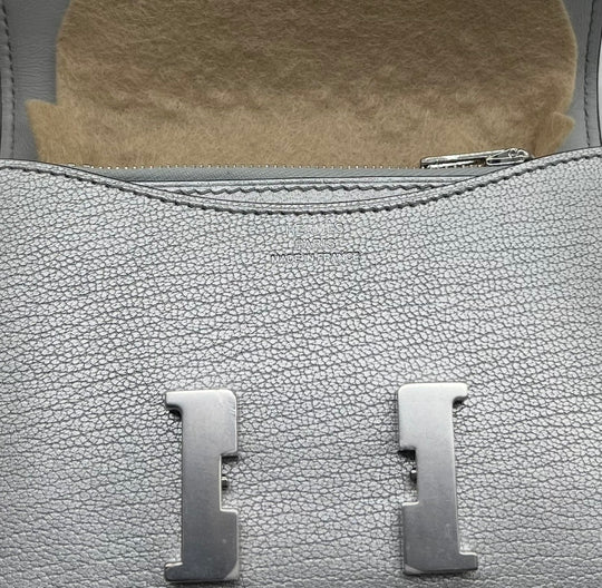 Cartera Hermès Constance Slim
