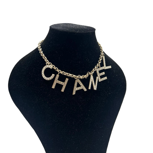 Collar Chanel