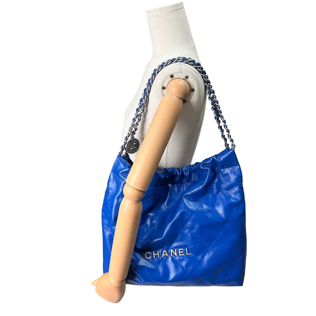 Bolsa Chanel 22 Mediana