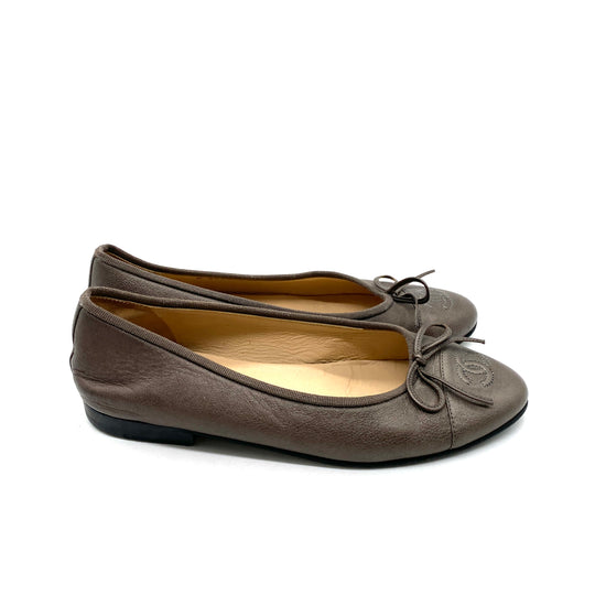 Flats Chanel T.36