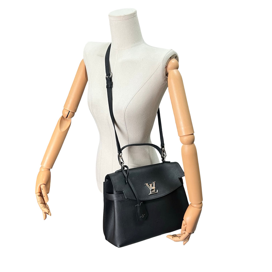 Bolsa Louis Vuitton LockMe Ever MM