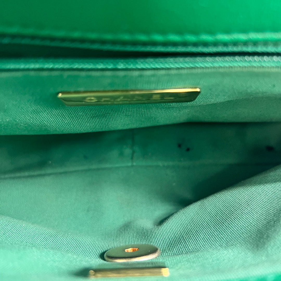 Bolsa Chanel 19 Mediana