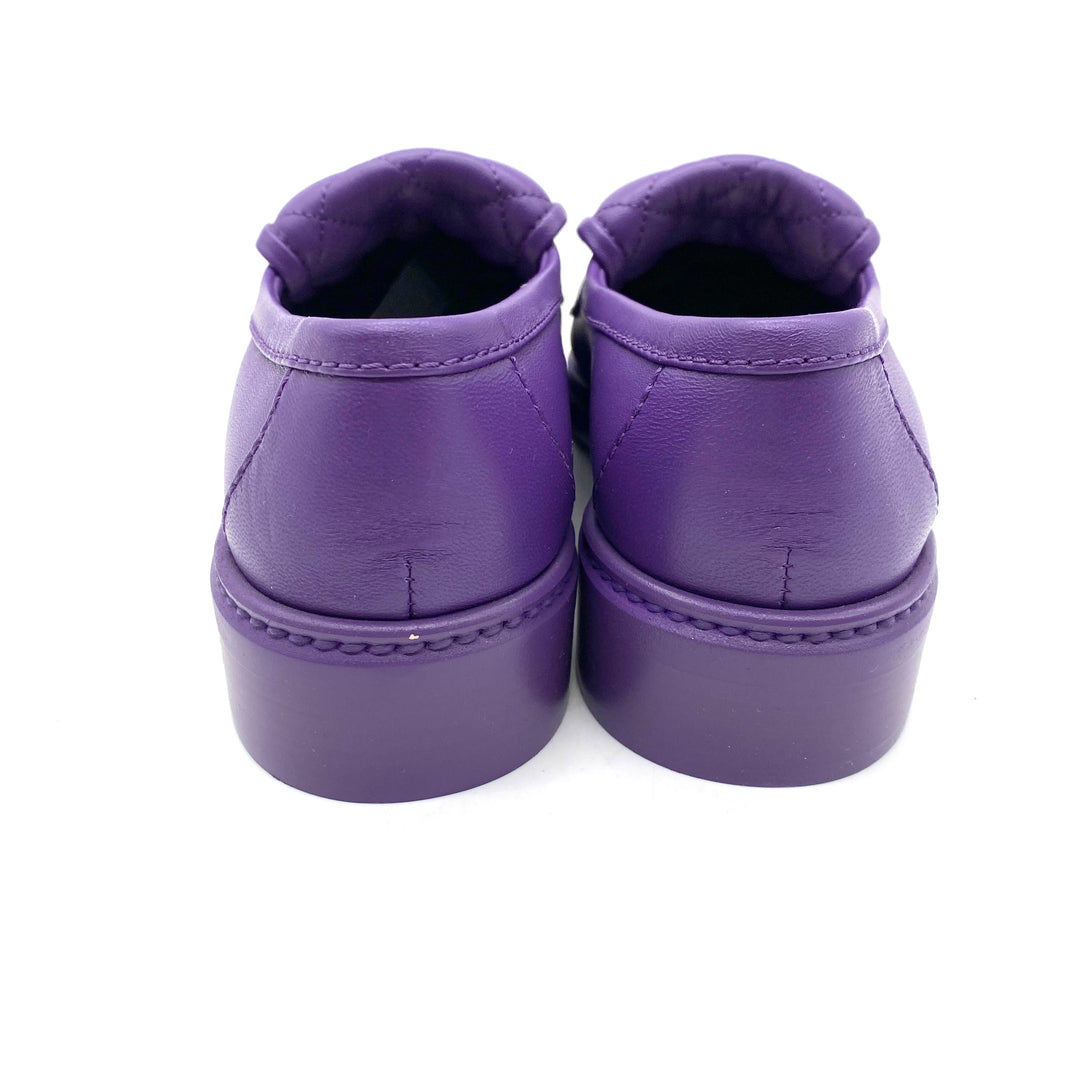 Mocasín Chanel T.35
