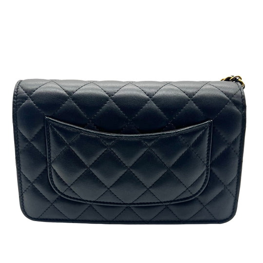 WOC Chanel