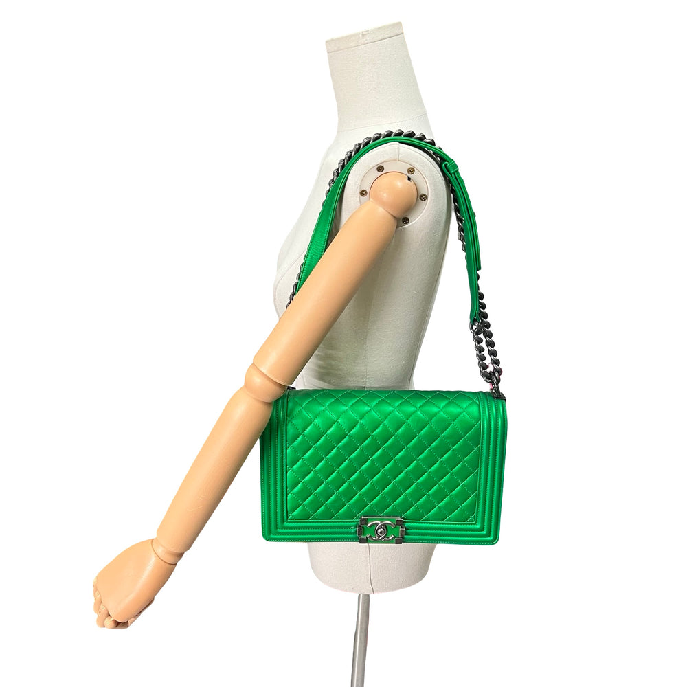 Bolsa Chanel Boy New Medium