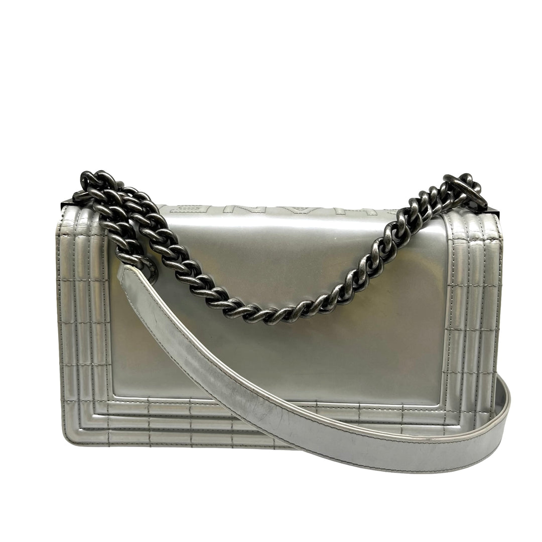 Bolsa Chanel Boy Old Medium