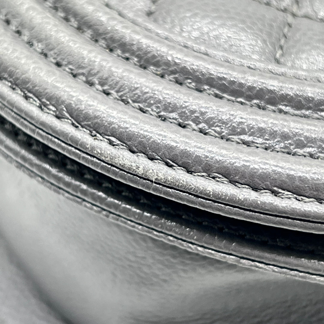 Bolsa Chanel Boy Messenger
