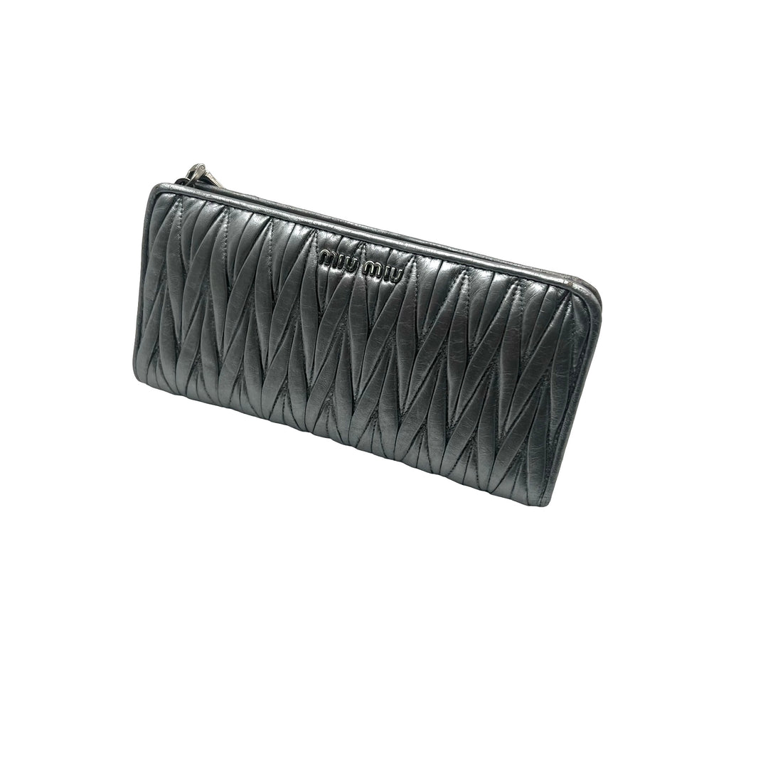 Cartera Miu Miu