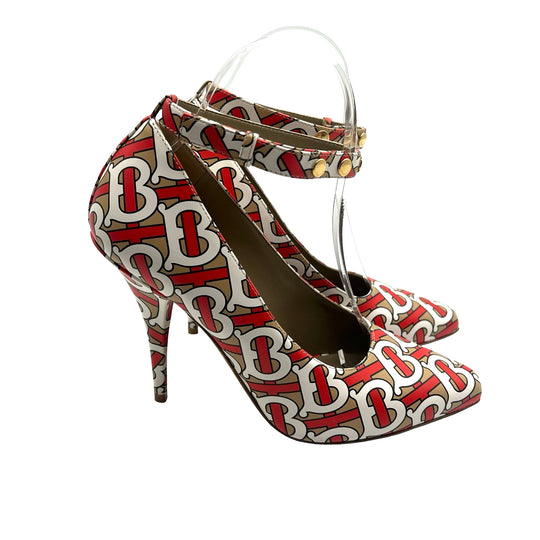 Pumps Burberry T.38