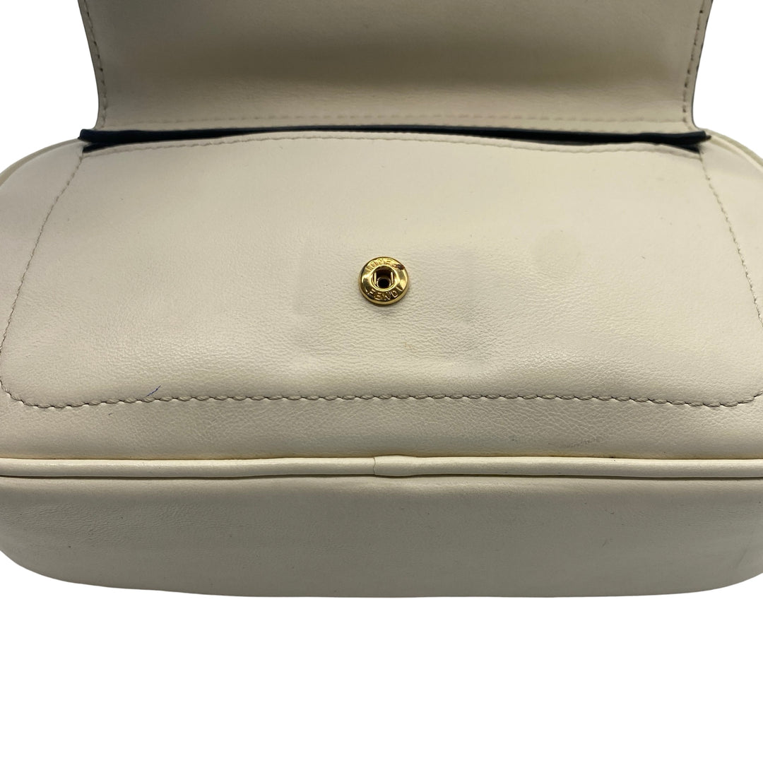 Bolsa Fendi Easy 2 Baguette Mini