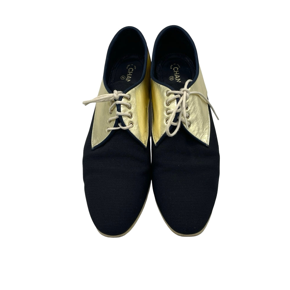 Zapatos Chanel Interlocking CC Oxfords 2017 T.39