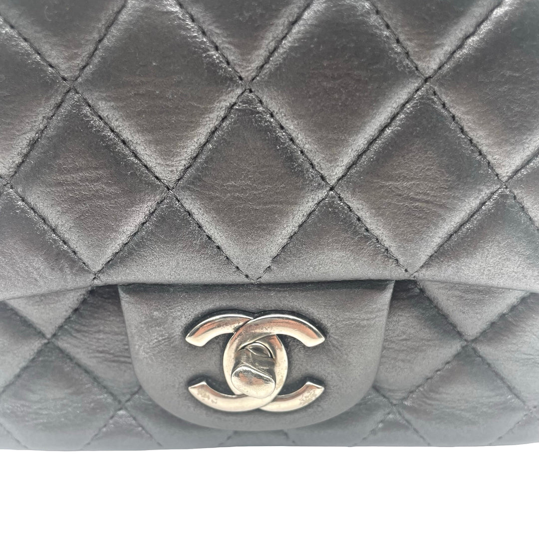 Bolsa Chanel Clásica Mini