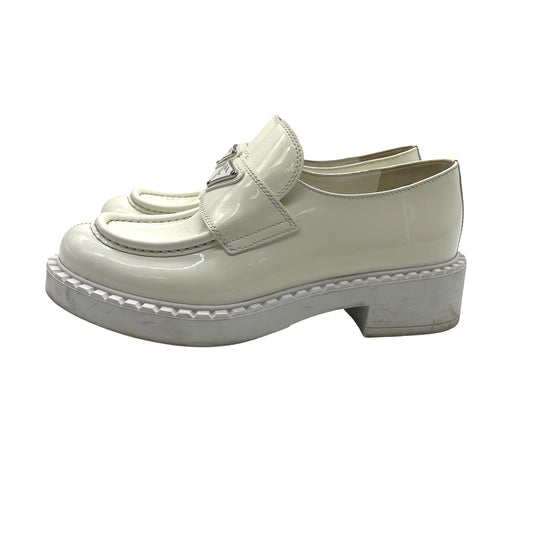 Mocasines Prada T.36