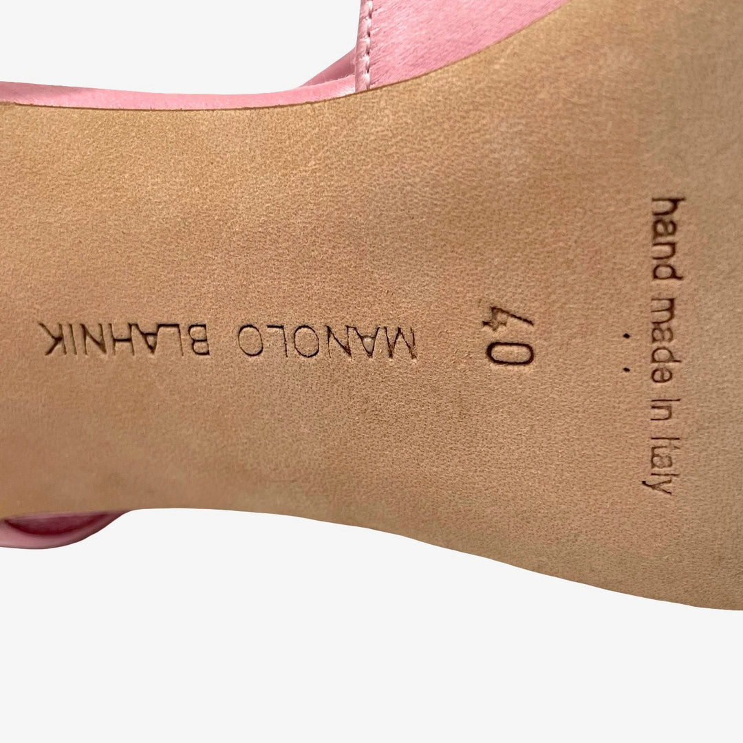 Pumps Manolo Blahnik Lurum T.40